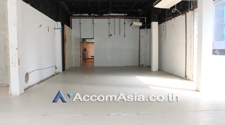 5  Retail / Showroom For Rent in Sukhumvit ,Bangkok BTS Ekkamai at The Horizon Ekkamai 13000480