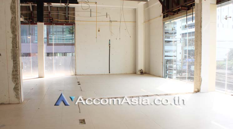 6  Retail / Showroom For Rent in Sukhumvit ,Bangkok BTS Ekkamai at The Horizon Ekkamai 13000480