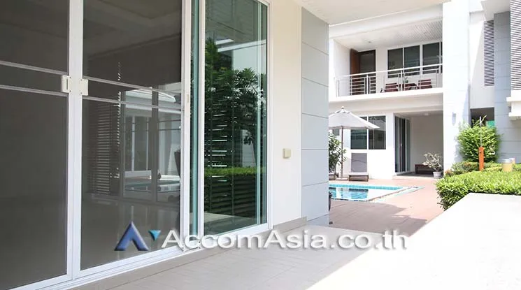  1  4 br House For Rent in Sukhumvit ,Bangkok BTS Phrom Phong 13000485