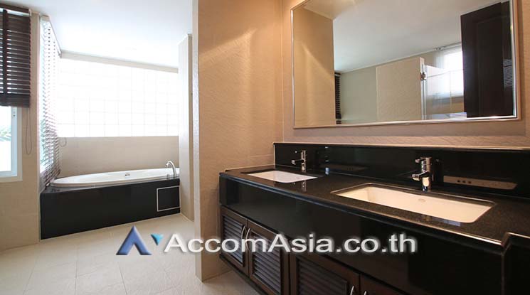 12  4 br House For Rent in Sukhumvit ,Bangkok BTS Phrom Phong 13000485