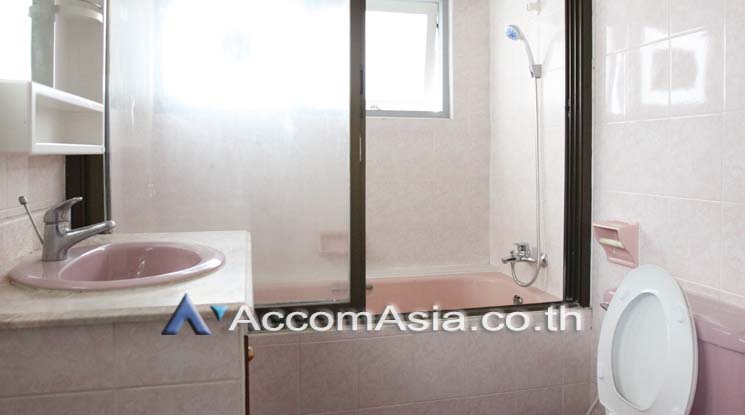 6  2 br Apartment For Rent in Sukhumvit ,Bangkok BTS Nana - MRT Sukhumvit at The classic traditional 13000503