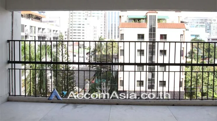  1  3 br Apartment For Rent in Sukhumvit ,Bangkok MRT Sukhumvit - BTS Nana at The classic traditional 13000504