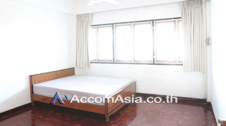 7  3 br Apartment For Rent in Sukhumvit ,Bangkok MRT Sukhumvit - BTS Nana at The classic traditional 13000504
