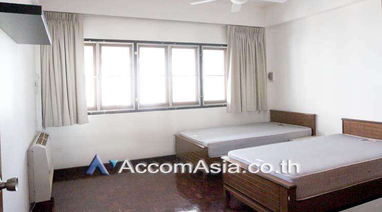 10  3 br Apartment For Rent in Sukhumvit ,Bangkok MRT Sukhumvit - BTS Nana at The classic traditional 13000504