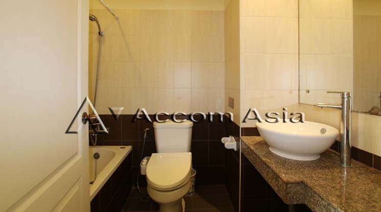 8  3 br Apartment For Rent in Sukhumvit ,Bangkok BTS Phra khanong at Modern Thai Decorated Style 13000561