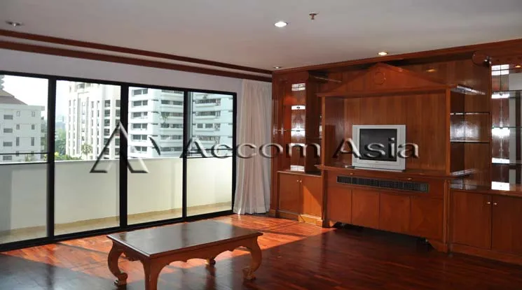 unit 2 Bedrooms  Apartment For Rent in Sukhumvit, Bangkok  near MRT Sukhumvit - BTS Nana (13000582)