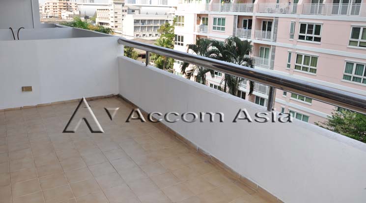  1  2 br Apartment For Rent in Sukhumvit ,Bangkok MRT Sukhumvit - BTS Nana at Private Environment Space 13000583