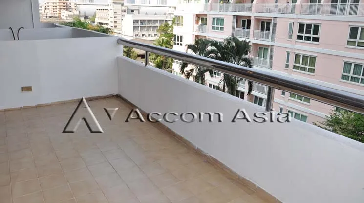 unit 2 Bedrooms  Apartment For Rent in Sukhumvit, Bangkok  near MRT Sukhumvit - BTS Nana (13000583)