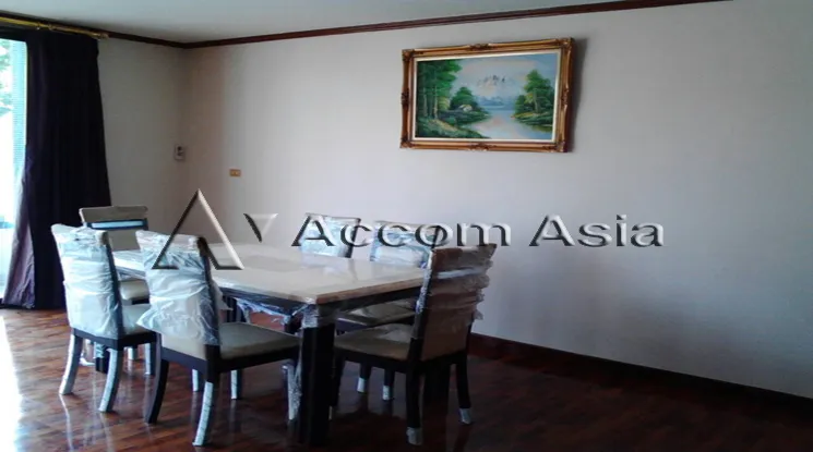 5  3 br Townhouse For Sale in Charoen Nakhon ,Bangkok BTS Krung Thon Buri at Peaceful compound 13000591