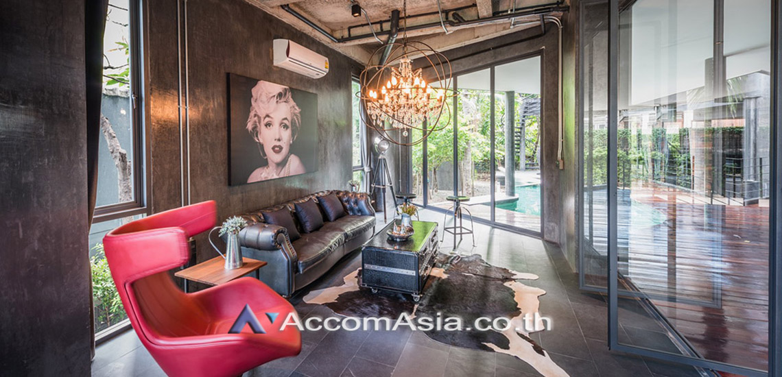 4  5 br House for rent and sale in Sukhumvit ,Bangkok BTS Phrom Phong 13000600