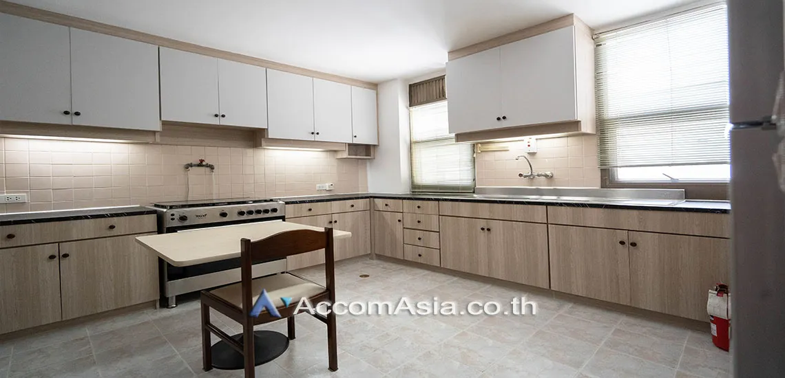  1  3 br Apartment for rent and sale in Sukhumvit ,Bangkok BTS Phrom Phong at Suite For Family 13000655