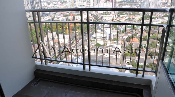  1  Studio Apartment For Rent in Sukhumvit ,Bangkok BTS Ekkamai at 5 stars serviced apartment 13000658