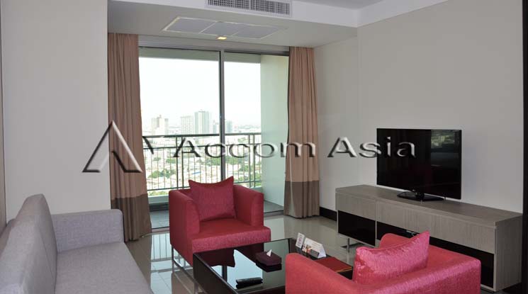 unit 2 Bedrooms  Apartment For Rent in Sukhumvit, Bangkok  near BTS Ekkamai (13000660)