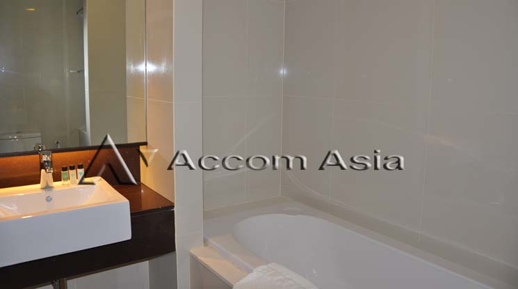 9  2 br Apartment For Rent in Sukhumvit ,Bangkok BTS Ekkamai at 5 stars serviced apartment 13000661