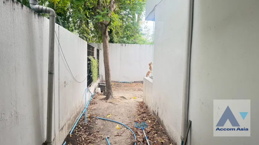 26  4 br House For Rent in Sukhumvit ,Bangkok BTS Ekkamai at The Noble Ekkamai 22  50133