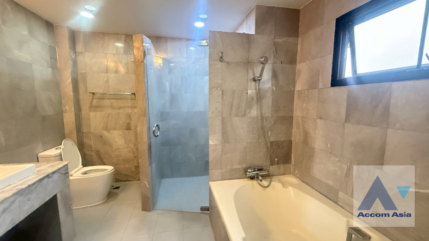 19  4 br House for rent and sale in Sukhumvit ,Bangkok BTS Ekkamai at The Noble Ekkamai 22  50133