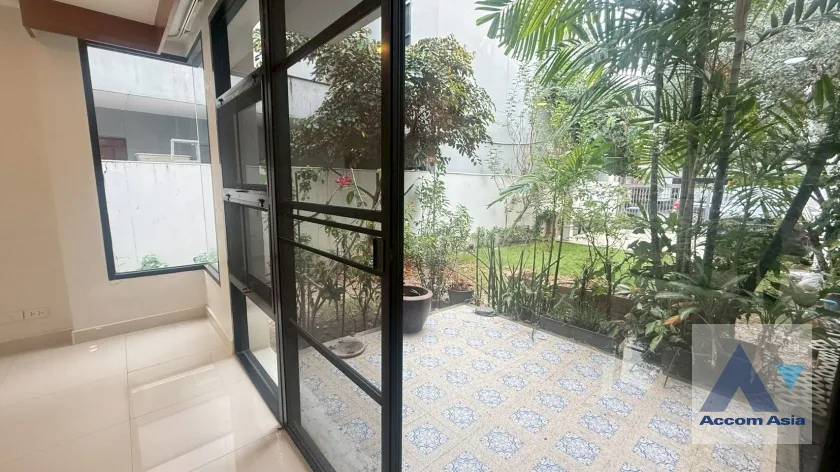 9  4 br House For Rent in Sukhumvit ,Bangkok BTS Ekkamai at The Noble Ekkamai 22  50133