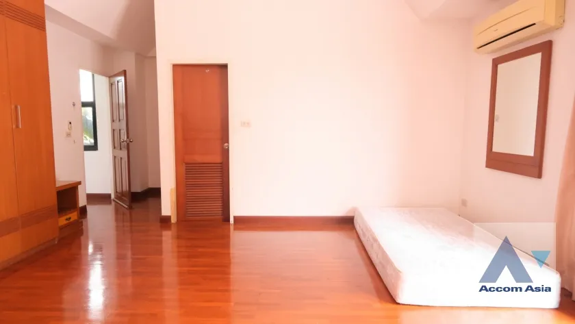 18  4 br House For Rent in Sukhumvit ,Bangkok BTS Ekkamai at The Noble Ekkamai 22  50134