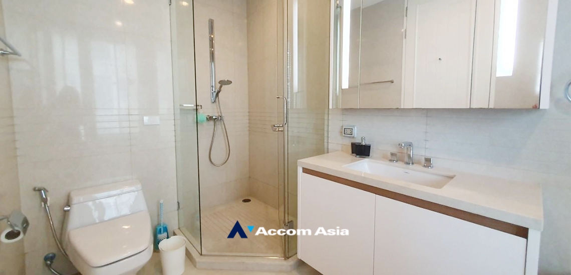 16  2 br Condominium For Rent in Ploenchit ,Bangkok BTS Chitlom at Q Langsuan  13000784