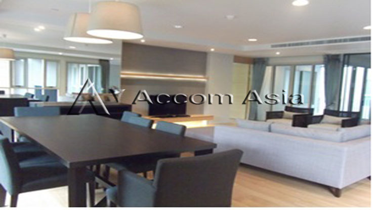  2  4 br Apartment for rent and sale in Ploenchit ,Bangkok BTS Chitlom at Low Rise And Peaceful 13000791