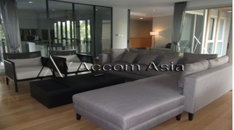 unit 4 Bedrooms  Apartment For Rent & Sale in Ploenchit, Bangkok  near BTS Chitlom (13000791)