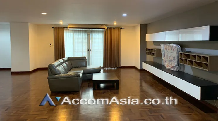 Big Balcony |  Regent On The Park 3 Condominium  3 Bedroom for Sale & Rent BTS Phrom Phong in Sukhumvit Bangkok