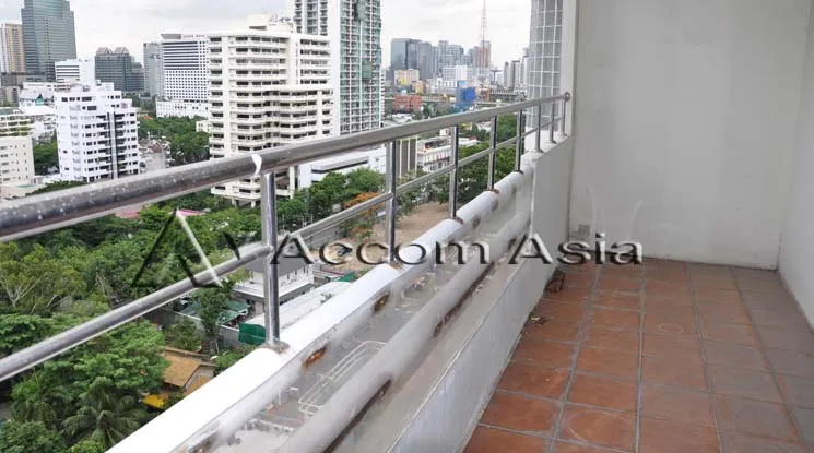 unitBig Balcony |  3 Bedrooms  Condominium For Rent in Sukhumvit, Bangkok  near BTS Phrom Phong (13000801)