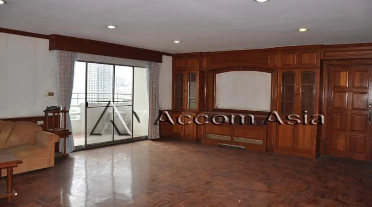 unitBig Balcony |  3 Bedrooms  Condominium For Rent in Sukhumvit, Bangkok  near BTS Phrom Phong (13000802)