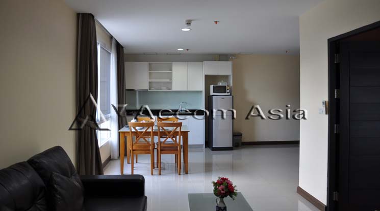 6  2 br Apartment For Rent in Sukhumvit ,Bangkok BTS Ekkamai at Low Rise Residence 13000812