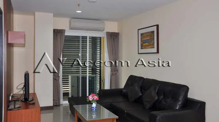 unit 2 Bedrooms  Apartment For Rent in Sukhumvit, Bangkok  near BTS Ekkamai (13000812)
