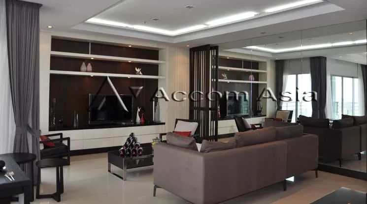  1  3 br Apartment For Rent in Ploenchit ,Bangkok BTS Ploenchit at Elegance and Traditional Luxury 13000861