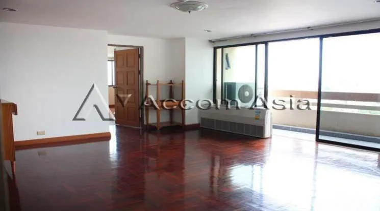  1  3 br Apartment For Rent in Sukhumvit ,Bangkok BTS Phrom Phong at Exudes classic comfort 10211