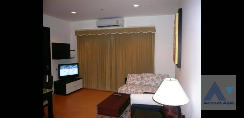 unit 1 Bedroom  Condominium For Rent in Ploenchit, Bangkok  near BTS Ratchathewi (13000936)