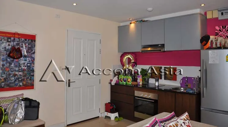 unit 1 Bedroom  Condominium For Rent & Sale in Ploenchit, Bangkok  near BTS National Stadium (13000964)