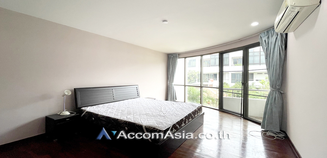 13  3 br Townhouse for rent and sale in Sathorn ,Bangkok BRT Nararam 3 at Modern style 13000997