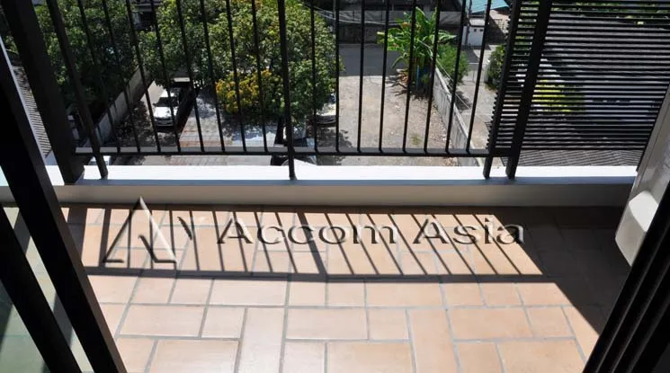 4  3 br Apartment For Rent in Sukhumvit ,Bangkok BTS Ekkamai at Urban space in Bangkok 13001024