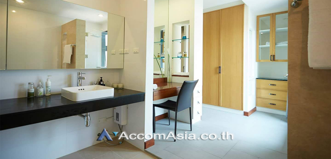 8  3 br Apartment For Rent in Sukhumvit ,Bangkok BTS Ekkamai at Urban space in Bangkok 13001027