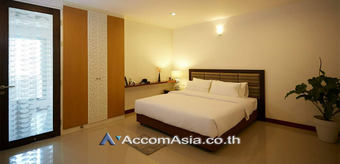 5  3 br Apartment For Rent in Sukhumvit ,Bangkok BTS Ekkamai at Urban space in Bangkok 13001027