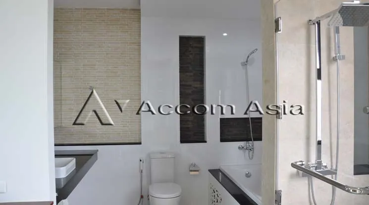 11  3 br Apartment for rent and sale in Sukhumvit ,Bangkok BTS Ekkamai at Urban space in Bangkok 13001028