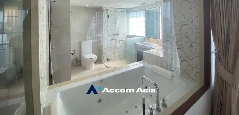 17  4 br Apartment for rent and sale in Sukhumvit ,Bangkok BTS Asok - MRT Sukhumvit at Warm Family Atmosphere 13001043