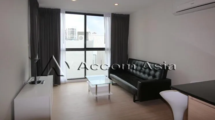 unit 1 Bedroom  Condominium For Rent & Sale in Sukhumvit, Bangkok  (13001075)
