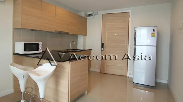 unit 1 Bedroom  Condominium For Rent & Sale in Sukhumvit, Bangkok  (13001075)