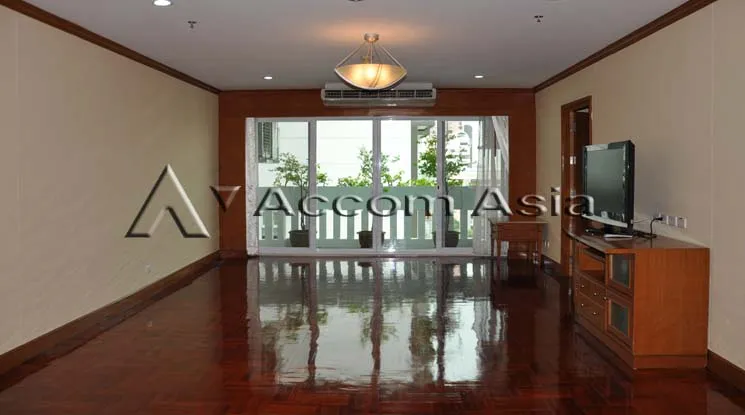 unit 4 Bedrooms  Apartment For Rent in Sukhumvit, Bangkok  near MRT Sukhumvit - BTS Asok (13001207)