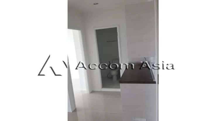 unit 1 Bedroom  Condominium For Sale in Sukhumvit, Bangkok  (13001250)