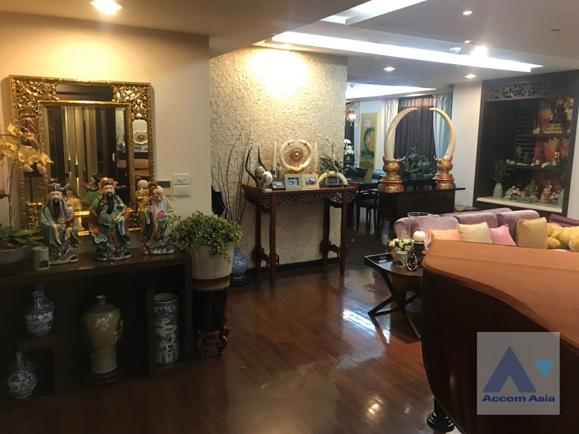  2  3 br Condominium For Sale in Sathorn ,Bangkok MRT Lumphini at The Lanai Sathorn 13001303