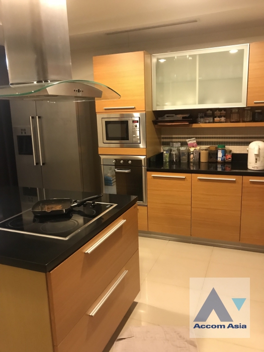 5  3 br Condominium For Sale in Sathorn ,Bangkok MRT Lumphini at The Lanai Sathorn 13001303