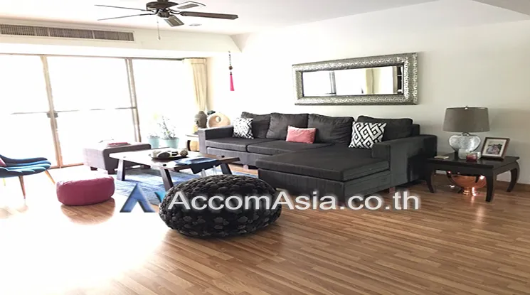  2  3 br Apartment For Rent in Sukhumvit ,Bangkok BTS Asok at Family Apartment with Lake View 13001316