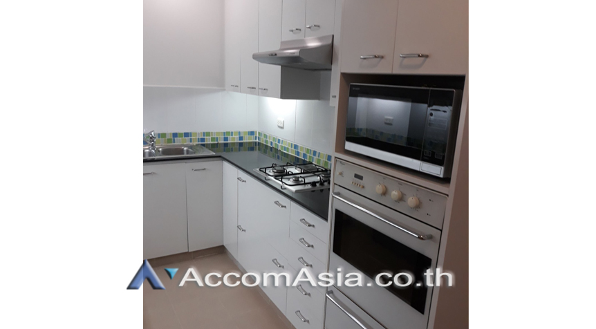  1  3 br Apartment For Rent in Sathorn ,Bangkok MRT Lumphini - BTS Sala Daeng at Children Dreaming Place - Garden 10217