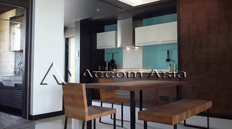 8  2 br Condominium For Sale in Pattaya ,Chon Buri  at Set on a private beach 13001359