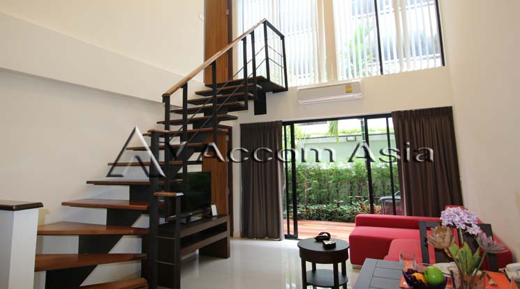  2  2 br Apartment For Rent in Silom ,Bangkok BTS Sala Daeng at Elegantly Furnished 13001364